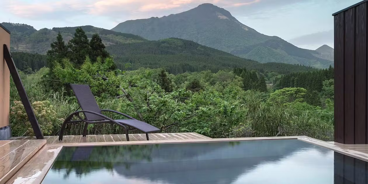 ENOWA YUFUIN villa with mountain view