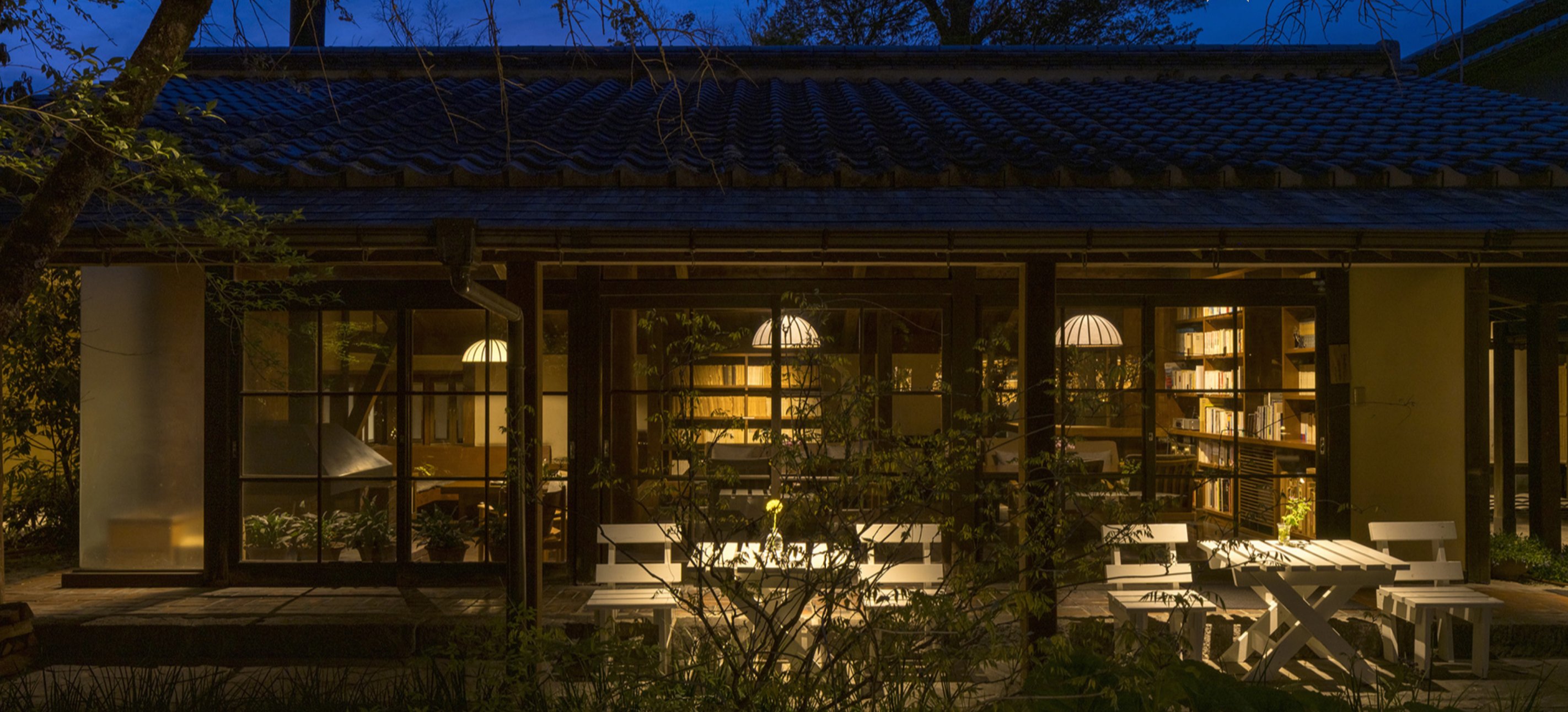 玉の湯 夜